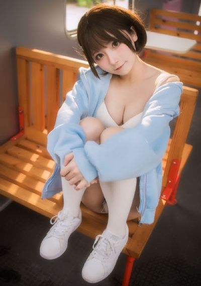 漂亮秘书的目的_DVD电影完整版在线观看